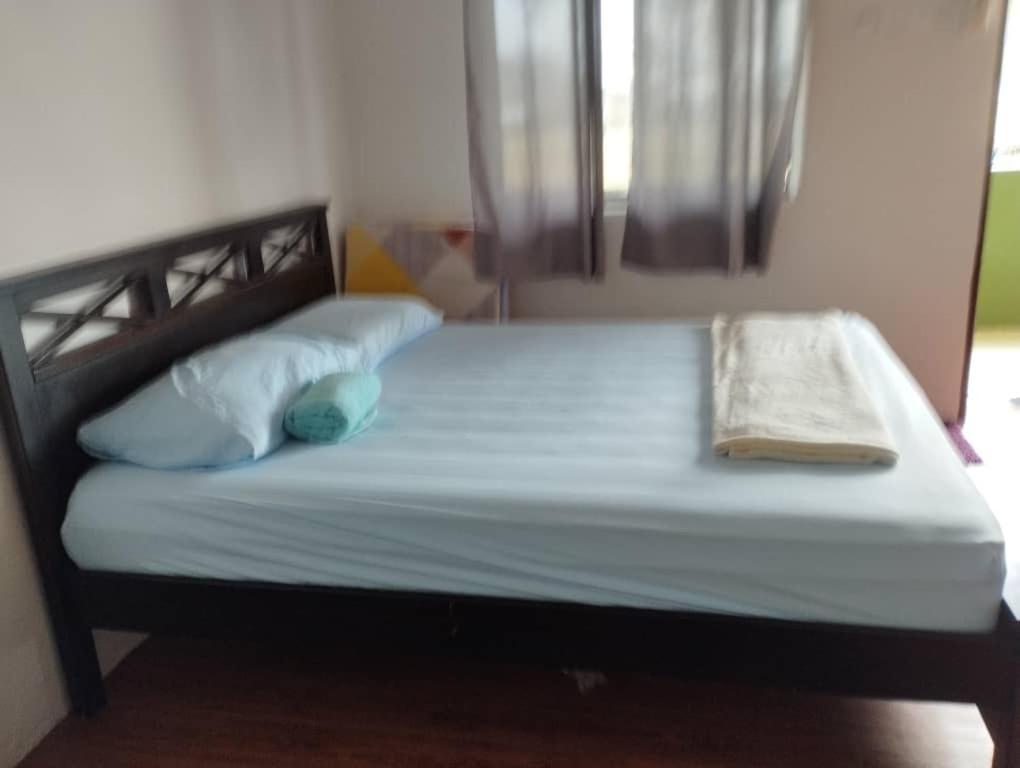 D'Tanjung Roomstay, Pekan Pahang Екстер'єр фото